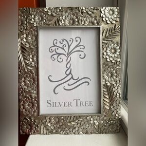 Silver Tree Embossed 5x7 Frame